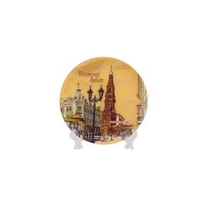 Тарелка полистоун УФ 10 см Казань Баумана_03 Декоративная тарелка из полистоуна, диаметром 10 см.
На тарелке изображен рисунок улицы Баумана художника Хамидуллина. Это будет отличный сувенир из Казани. 